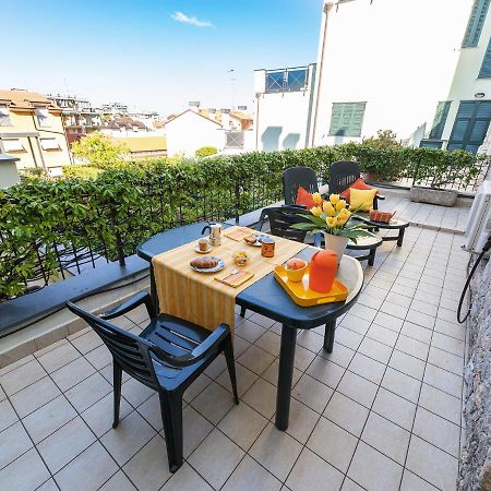 Apartamento Terrazza Del Gelsomino With Terrace And Open View Borghetto Santo Spirito Exterior foto