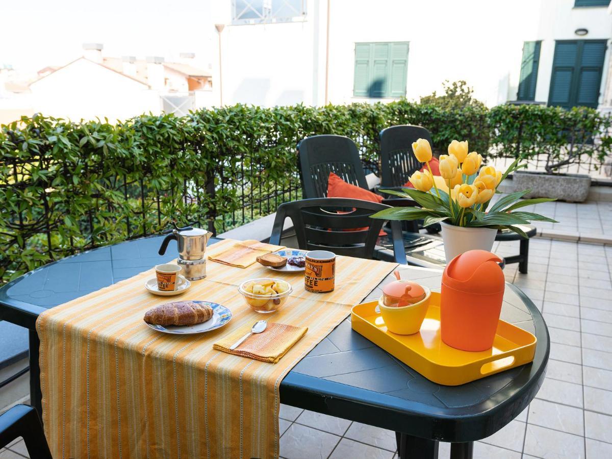 Apartamento Terrazza Del Gelsomino With Terrace And Open View Borghetto Santo Spirito Exterior foto